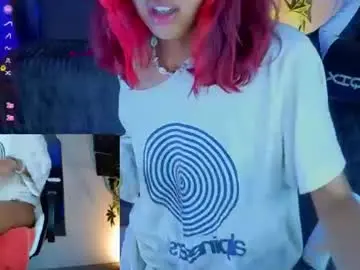 Chaturbate Best live sex cam show of saphiire_