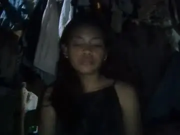 Chaturbate Watch Live Sex Cams of urasian_baby143