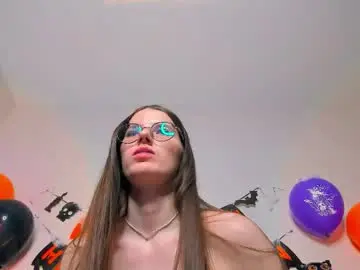 Chaturbate Adult Video Chat of ariellateska