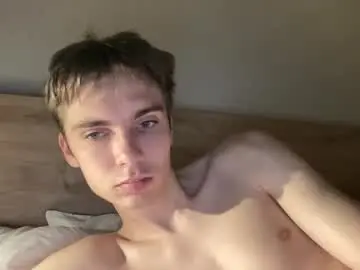 Chaturbate Live Sex Cam of luis_7777