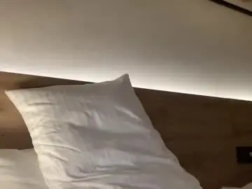 Chaturbate Adult Webcams of luis_7777