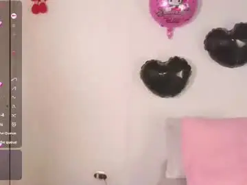 Chaturbate Free Live Porn of mollyblue333