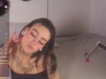 Chaturbate Adult Webcams of mollyblue333