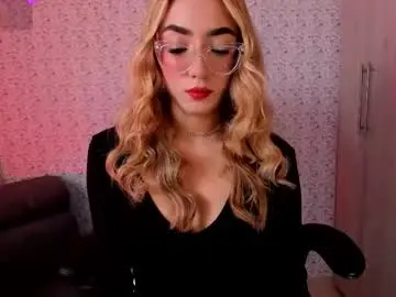 Chaturbate Adult Webcams of sarajonesxxx