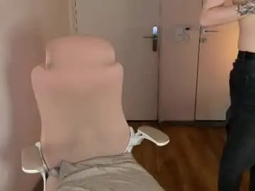 Chaturbate Sex Chat of avenrey