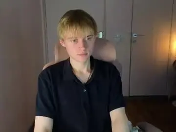 Chaturbate Sex Chat of avenrey