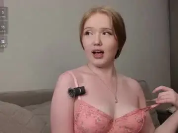 Chaturbate Sex Cam of blonde_lotos