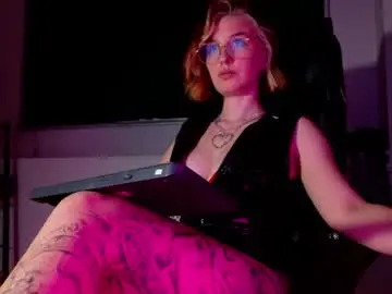 Chaturbate Adult Video Chat of clairemathis