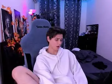 Chaturbate Live Sex Cam of foxicfu