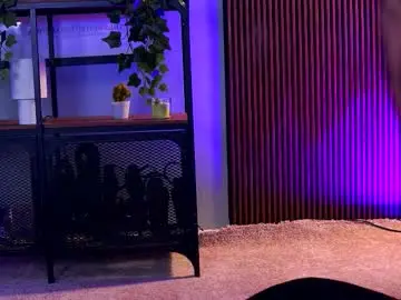 Chaturbate Watch Live Sex Cams of ravennadarcy