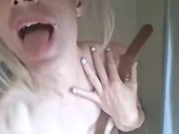 Chaturbate Live Sex Cam of transhottie02