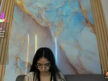 Chaturbate Live Sex Cam of carolina23_pm