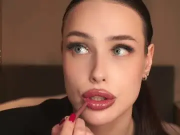 Chaturbate Watch Live Sex Cams of vivid_girls