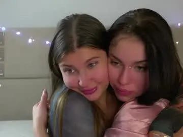 Chaturbate Nude Webcam of vivid_girls