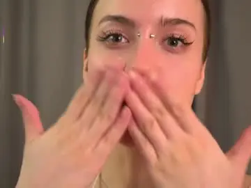 Chaturbate Best live sex cam show of vivid_girls