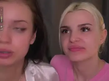 Chaturbate Sex Cam of vivid_girls