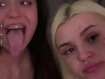 Chaturbate Free Live Porn of vivid_girls
