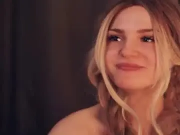 Chaturbate Live Sex Cam of vivid_girls