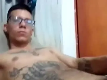 Chaturbate Best Webcam of holmesandrew