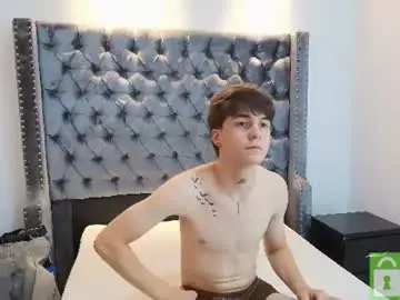Chaturbate Free Porn Cam of jeins_fisher