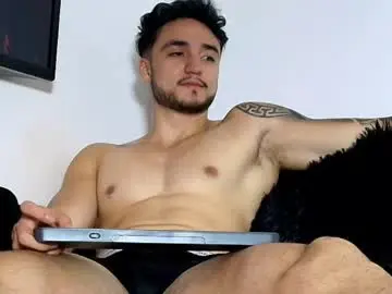 Chaturbate Adult Video Chat of latinboyvip_