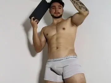 Chaturbate Sex Chat of latinboyvip_