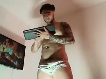 Chaturbate Adult Webcam of latinboyvip_