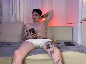 Chaturbate Sex Cam of twoguyspleasure
