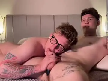 Chaturbate Live Porn of twoguyspleasure