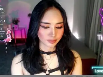 Chaturbate Live Sex Cam of zelainalovetocum