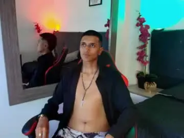 Chaturbate Free Live Porn of alan_colthon