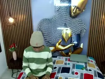 Chaturbate Nude Webcam of alessandroblack_