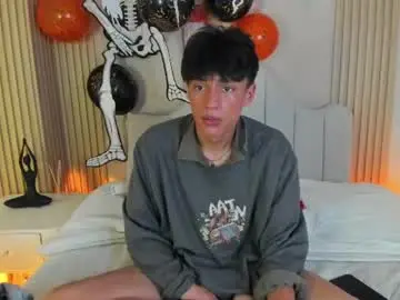 Chaturbate Free Porn Cam of im_tian_