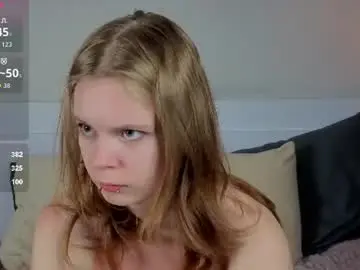 Chaturbate Best live sex cam show of lyucy