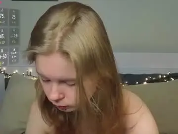 Chaturbate Best live sex cam show of lyucy