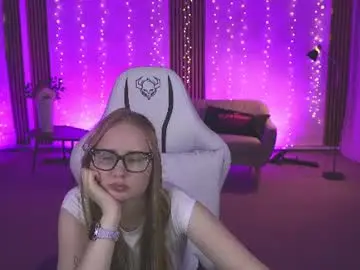 Chaturbate Adult Webcams of viola_054