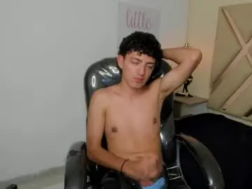 Chaturbate Adult Video Chat of xebastwink