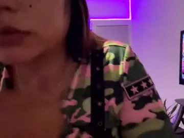 Chaturbate Live Porn of xoxoalizehibaby