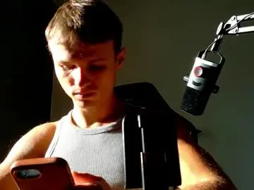 Chaturbate Best live sex cam show of dennisdillon
