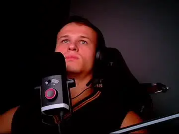 Chaturbate Adult Webcam of dennisdillon