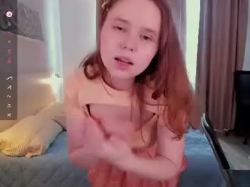 Chaturbate Best live sex cam show of flora_fiore