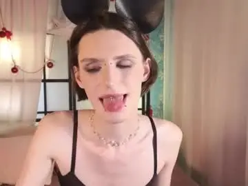 Chaturbate Free Live Porn of kira_long