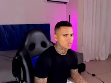 Chaturbate Free Live Porn of tyler_bell_