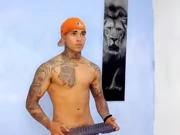 Chaturbate Best live sex cam show of tyler_bell_