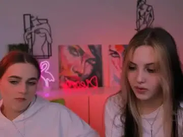 Chaturbate Live Sex of aria_moo