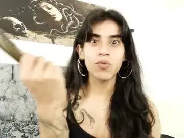 Chaturbate Free Live Porn of bella_poisonous