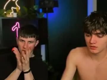 Chaturbate Adult Webcam of emil_lucky