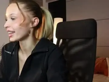 Chaturbate Live Sex of emma__cutiee