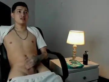 Chaturbate Free Porn Cam of joshbeech