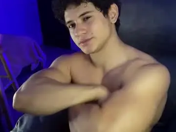 Chaturbate Sex Cam of lilhotnando